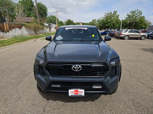 Used 2024 Toyota Tacoma TRD Off-Road AWD/4WD image 5