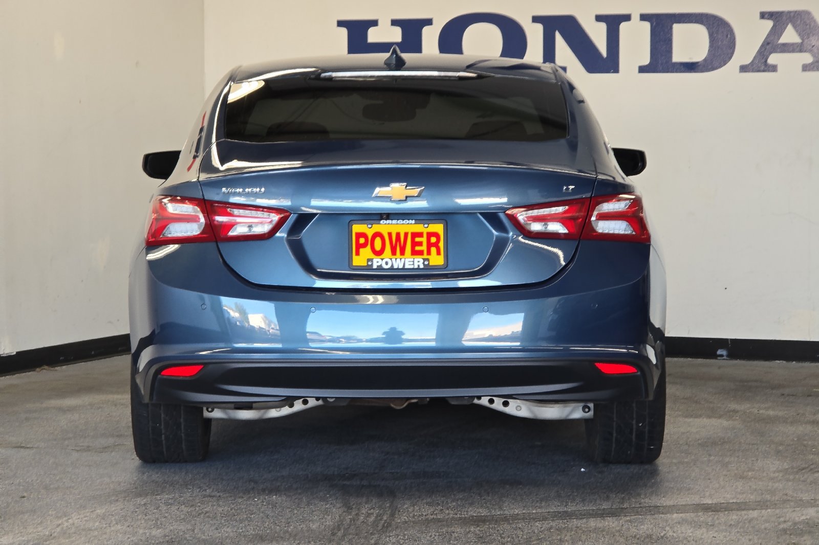 Used 2024 Chevrolet Malibu LT FWD image 4