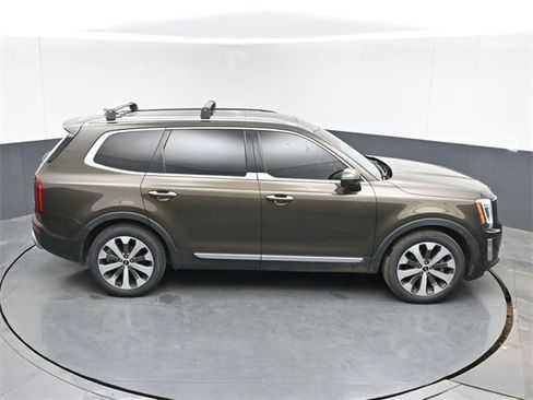 Used 2020 Kia Telluride S w/ S 8 Passenger Seating Package image 39
