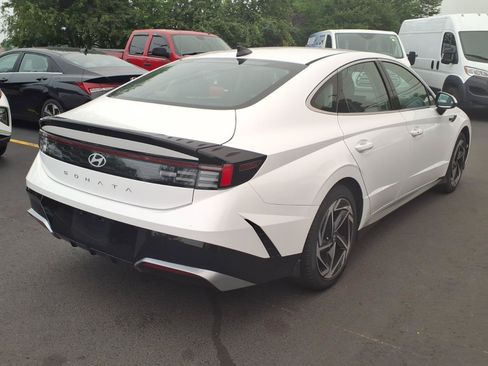 Certified 2026 Hyundai Sonata SEL FWD image 5