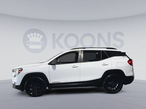 Used 2023 GMC Terrain SLE w/ Driver Convenience Package AWD/4WD image 7