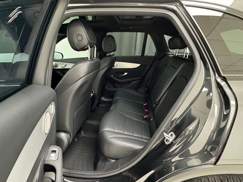 Used 2021 Mercedes-Benz GLC 300 image 12