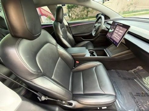 Used 2025 Tesla Model 3 Long Range AWD/4WD image 30