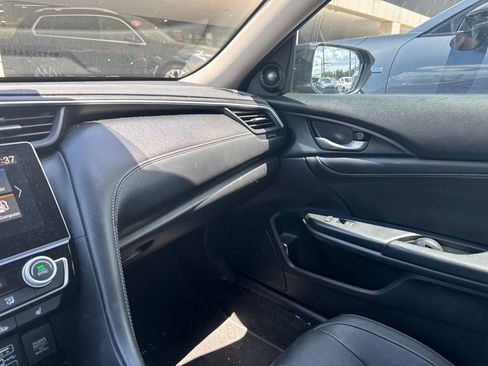 Used 2019 Honda Insight Touring image 29