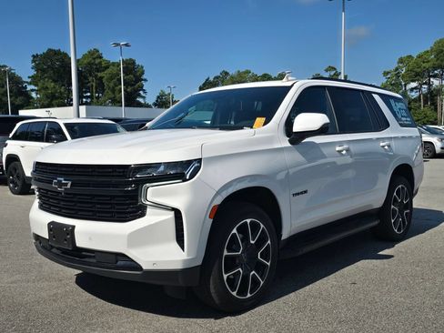 Used 2023 Chevrolet Tahoe RST w/ Luxury Package AWD/4WD image 7