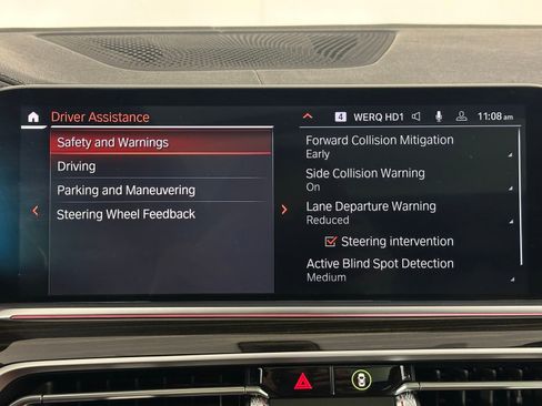 Used 2023 BMW X6 xDrive40i AWD/4WD image 36