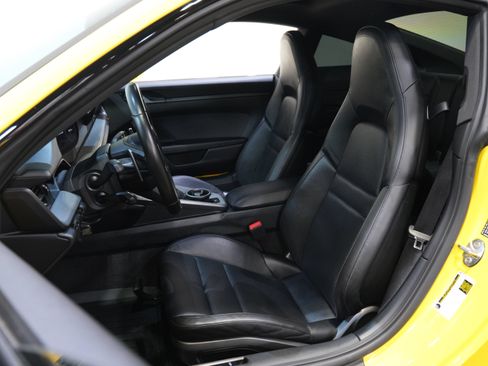 Used 2020 Porsche 911 Carrera 4S w/ Sport Package AWD/4WD image 25
