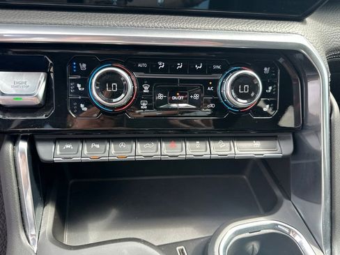 Used 2022 GMC Sierra 1500 Denali AWD/4WD image 21