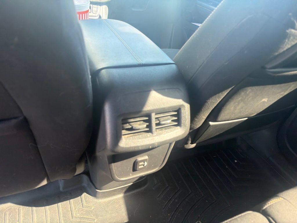 Used 2020 GMC Terrain SLE FWD image 13