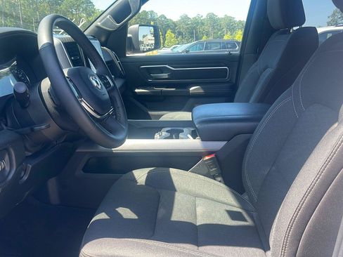 Used 2025 RAM 1500 Big Horn AWD/4WD image 13