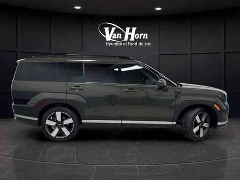 Used 2024 Hyundai Santa Fe Limited image 2