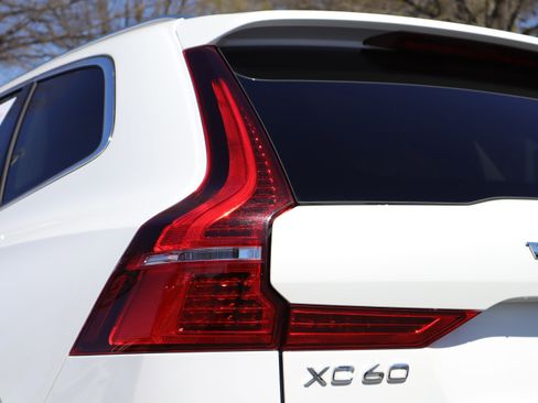 Used 2019 Volvo XC60 T6 Inscription w/ Protection Package image 35