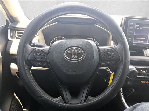 Used 2021 Toyota RAV4 LE w/ Carpet Mat Package (TMS) FWD image 14