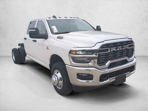 New 2026 RAM 3500 Tradesman w/ Chrome Appearance Group A AWD/4WD image 7