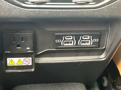 Used 2023 Jeep Grand Cherokee L Summit AWD/4WD image 23