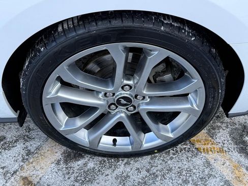 Used 2022 Ford Mustang GT Premium RWD image 6
