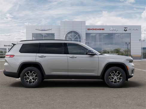 New 2025 Jeep Grand Cherokee L Limited image 21