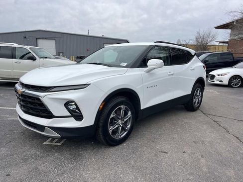 Used 2024 Chevrolet Blazer LT image 7