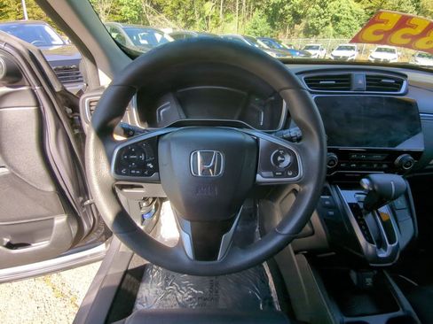 Used 2018 Honda CR-V EX image 16