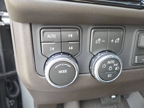 New 2026 GMC Yukon XL Elevation w/ Elevation Premium Package AWD/4WD image 8