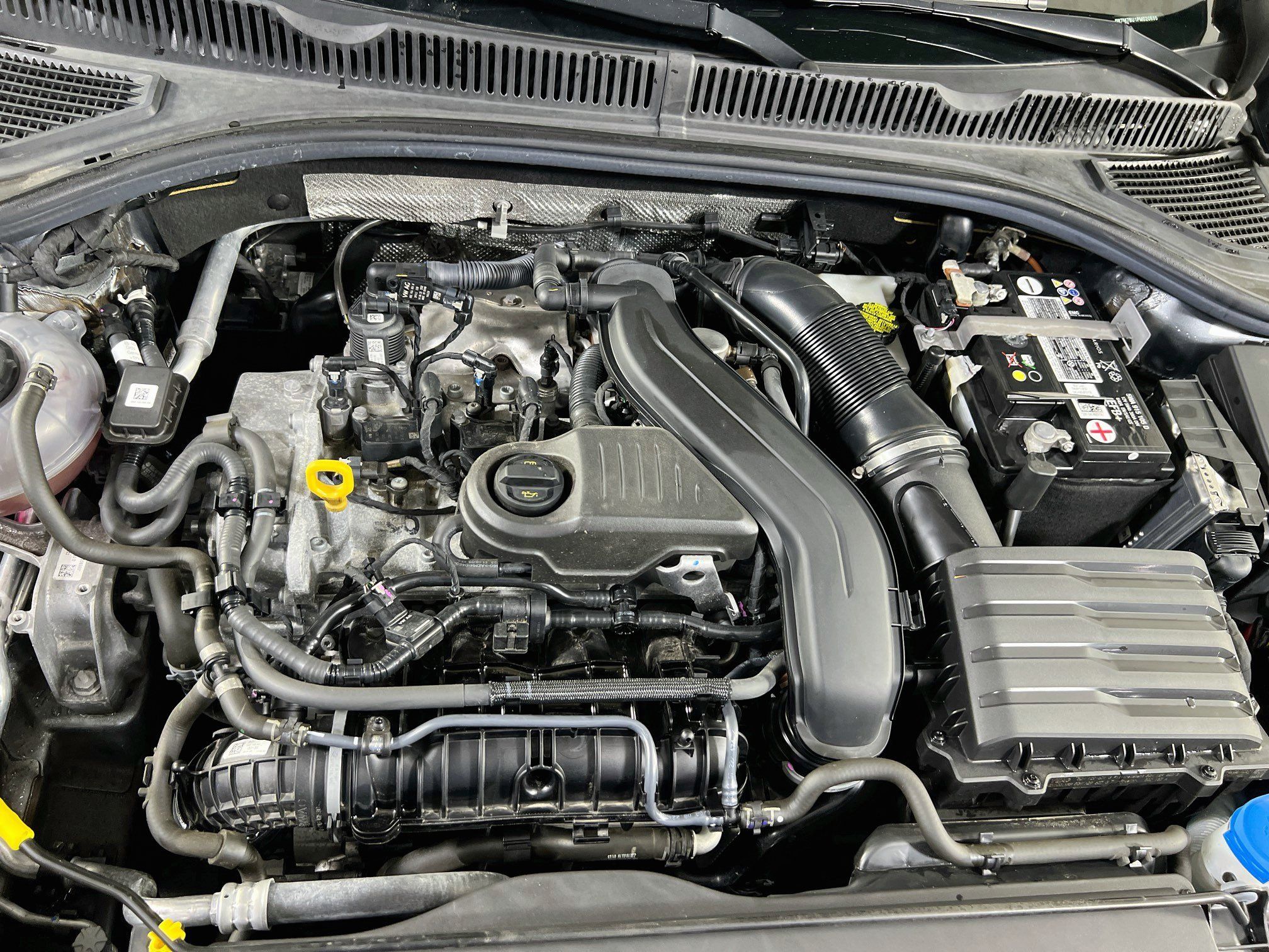 Used 2023 Volkswagen Jetta SE FWD image 29