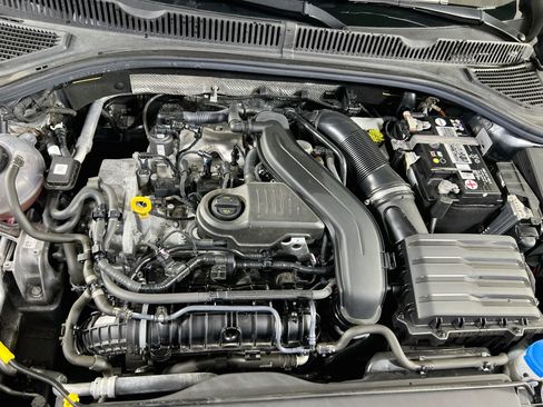 Used 2023 Volkswagen Jetta SE FWD image 29