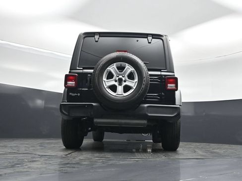 Used 2021 Jeep Wrangler Unlimited Sport AWD/4WD image 46