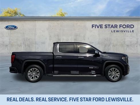 Used 2022 GMC Sierra 1500 Denali AWD/4WD image 3