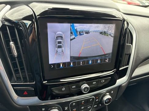 Used 2021 Chevrolet Traverse High Country AWD/4WD image 26