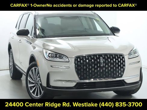 Certified 2023 Lincoln Corsair Reserve AWD/4WD image 2