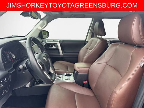 Used 2023 Toyota 4Runner Limited AWD/4WD image 12