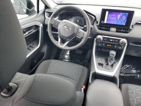 New 2025 Toyota RAV4 XLE image 17