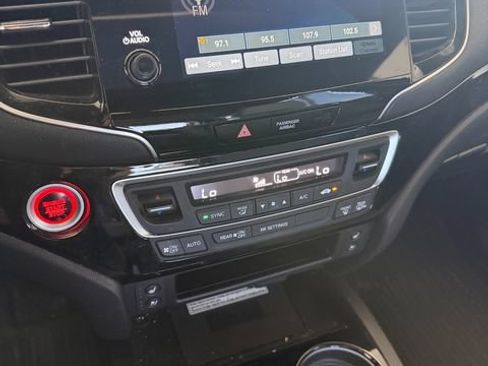 Used 2019 Honda Passport Elite image 10
