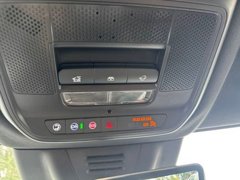 New 2025 Chevrolet Equinox EV RS w/ Active Safety Package 3 image 32