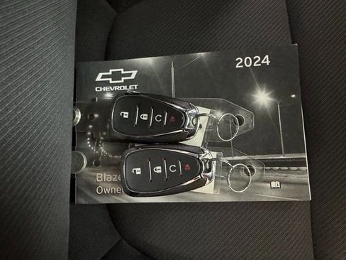 Used 2024 Chevrolet Blazer LT w/ Midnight/Sport Edition image 26