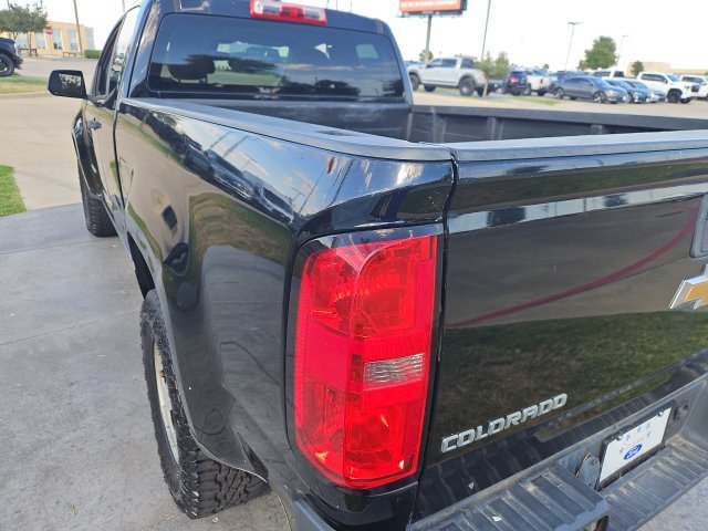 Used 2017 Chevrolet Colorado W/T RWD image 4