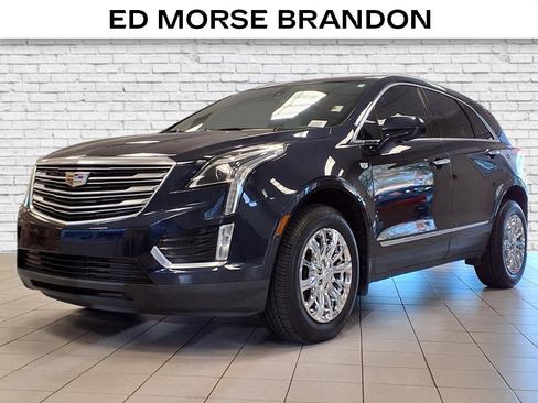 Used 2017 Cadillac XT5 FWD image 1