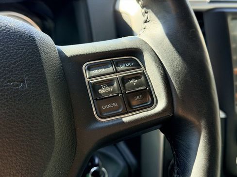 Used 2017 RAM 1500 Big Horn image 10