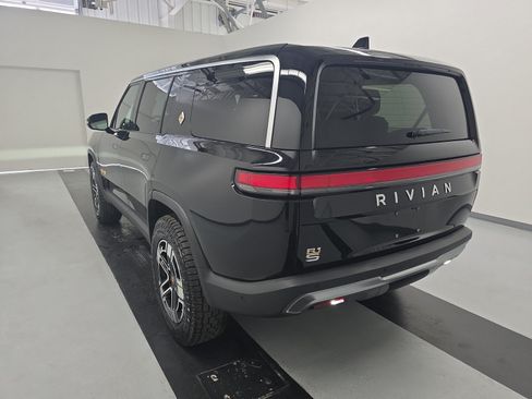 Used 2024 Rivian R1S Adventure AWD/4WD image 3