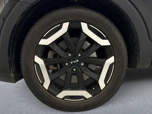 Used 2023 Kia Telluride S w/ S Sunroof Package image 11