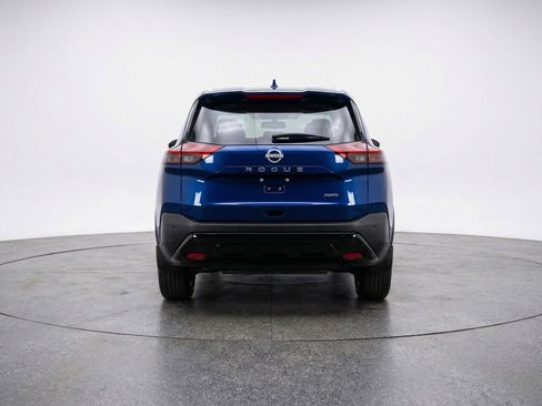 Used 2025 Nissan Rogue SV image 7