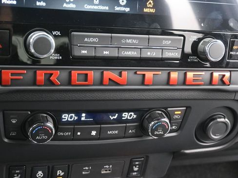New 2026 Nissan Frontier PRO-4X w/ Pro-4x Convenience Package AWD/4WD image 11