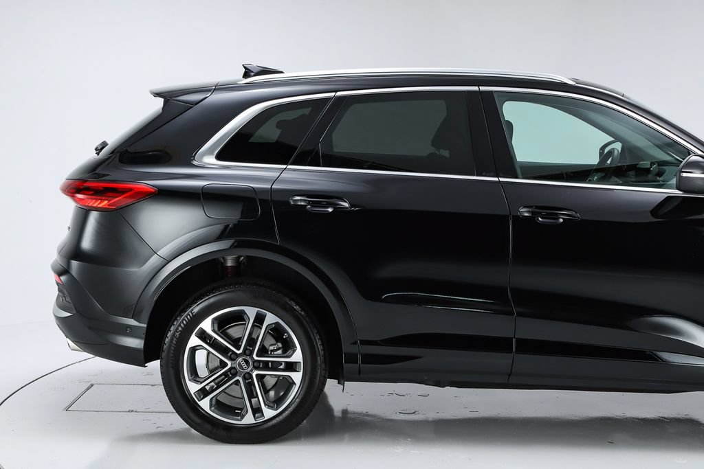 Used 2025 Audi Q5 Premium AWD/4WD image 15