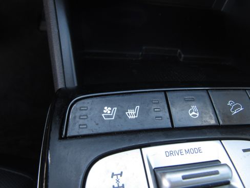 Used 2023 Hyundai Tucson Limited w/ Cargo Package image 24