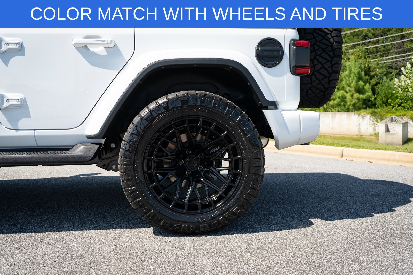 New 2026 Jeep Wrangler Unlimited Sahara AWD/4WD image 6