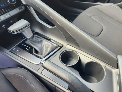 New 2025 Hyundai Elantra Sport image 26