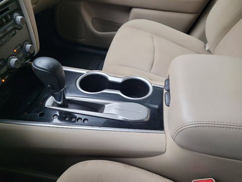 Used 2019 Nissan Pathfinder SV w/ Cargo Package image 26