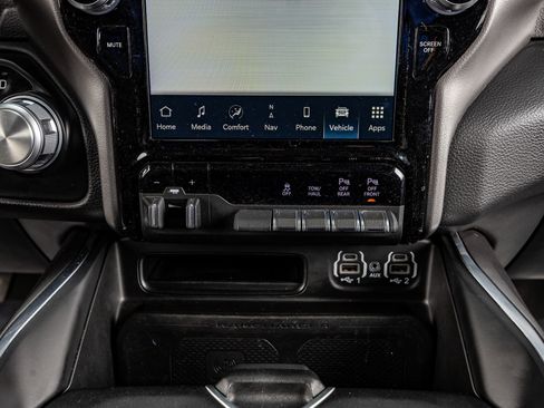 Used 2022 RAM 1500 Laramie image 28