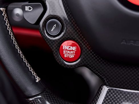 Used 2018 Ferrari 488 Spider RWD image 67