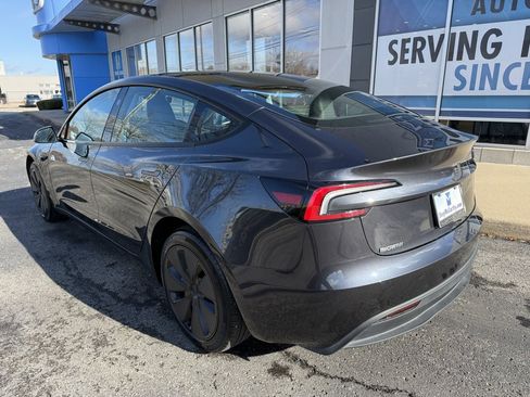 Used 2025 Tesla Model 3 Long Range image 16